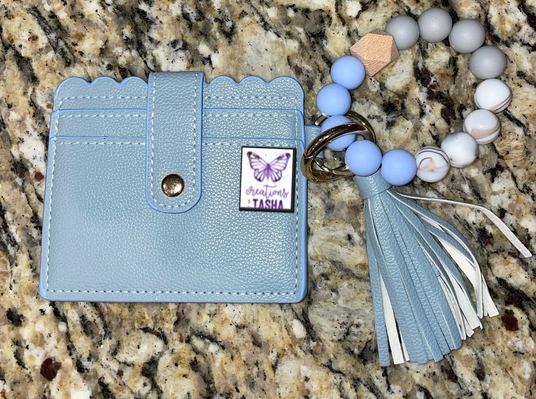 Keychain wristlet